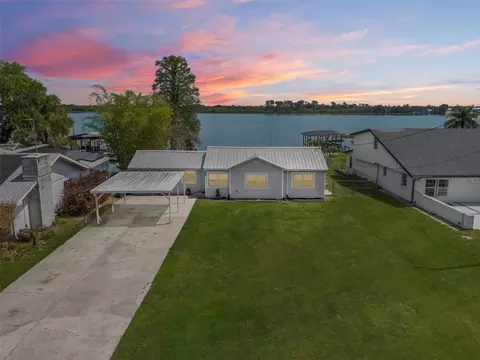 900 Lake Jessie Dr, Winter Haven, FL 33881
