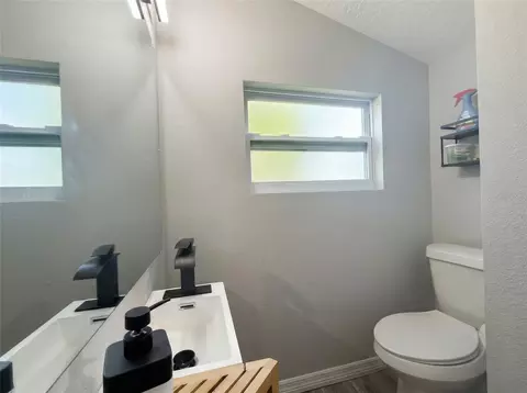 Bath - 1611 Salmon St, Saint Cloud, FL 34771 photo 4 of 5