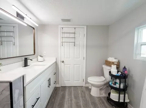 Bath - 1611 Salmon St, Saint Cloud, FL 34771 photo 2 of 5