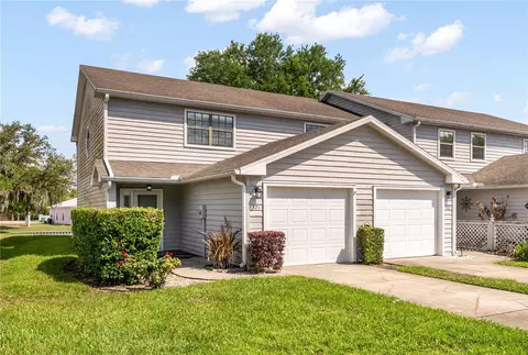 321 Orange Blossom Dr, Winter Haven, FL 33880