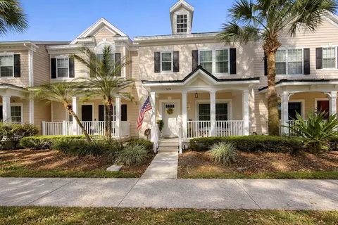 9654 Cypress Pine St, Orlando, FL 32827