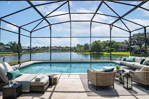Exterior - 6002 Renaissance Ct, Saint Cloud, FL 34772 photo 2 of 3
