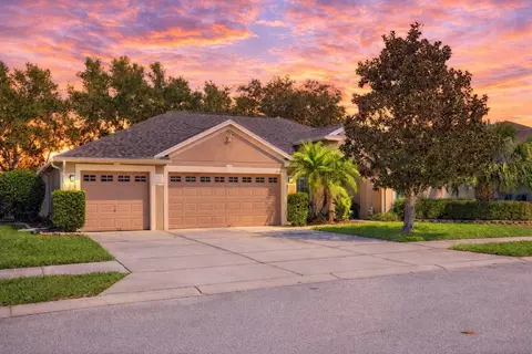 3014 Zander Dr, Grand Island, FL 32735