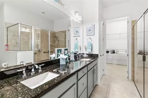 Bath - 2489 Datura Loop, Saint Cloud, FL 34772 photo 2 of 7