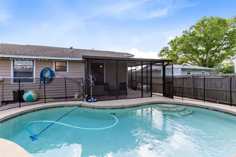 Exterior - 118 Georgia Ave, Saint Cloud, FL 34769 photo 2 of 8