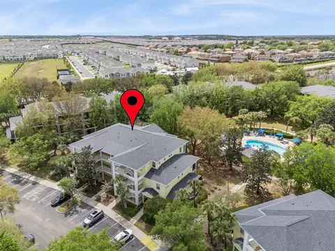810 Lucaya Loop, Davenport, FL 33897