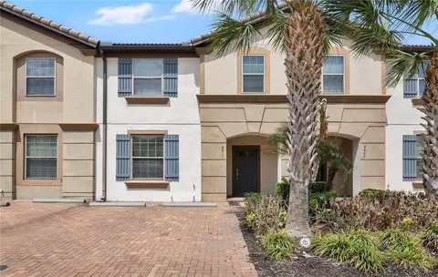 8811 Geneve Ct, Kissimmee, FL 34747
