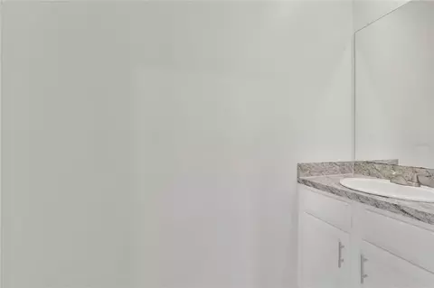 Bath - 167 Eagleview Loop, Davenport, FL 33837 photo 1 of 3