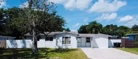 136 Lynbrook Dr, Orlando, FL 32807