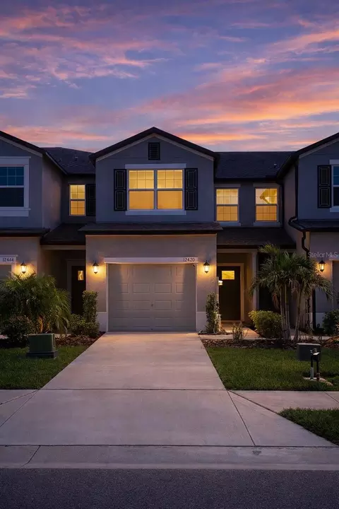 Exterior - 12420 Crystal Jade Way, Parrish, FL 34219 photo 5 of 5