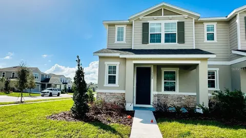 1528 Erin Breeze Ln, Kissimmee, FL 34744