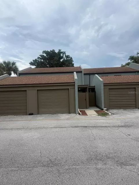 2500 21st St NW #15, Winter Haven, FL 33881