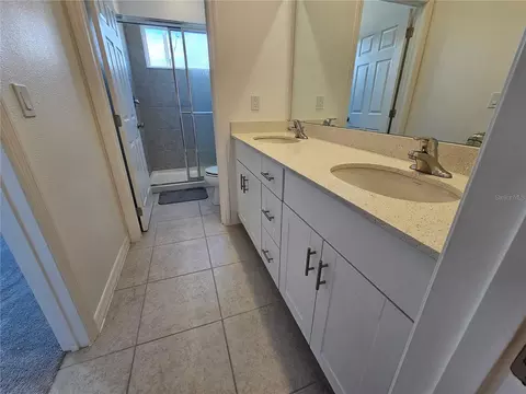 Bath - 1260 Wycliffe Way, Saint Cloud, FL 34771 photo 3 of 6