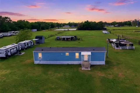 3834 Hixon Ave, Saint Cloud, FL 34772