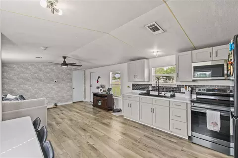 3834 Hixon Ave, Saint Cloud, FL 34772 photo 24