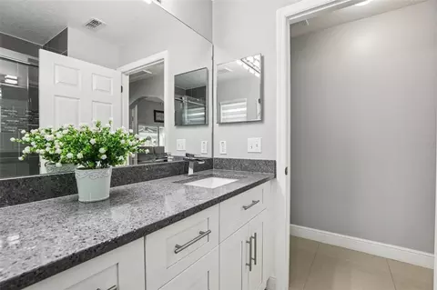 Bath - 120 Rachel Lin Ln, Saint Cloud, FL 34771 photo 2 of 7