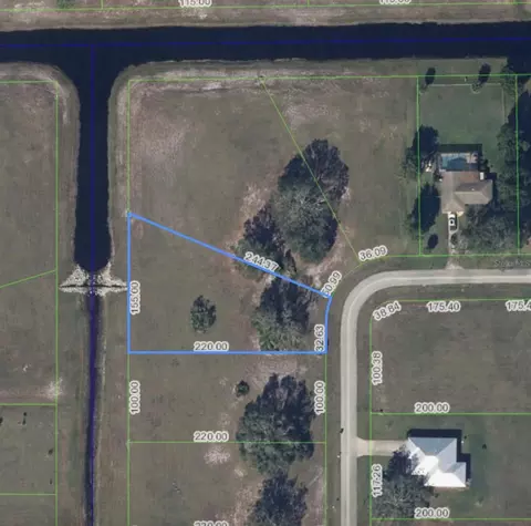 432 Mirador Dr, Sebring, FL 33876