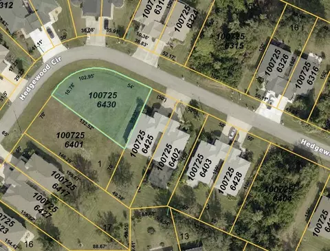 Hedgewood Circle, North Port, FL 34288