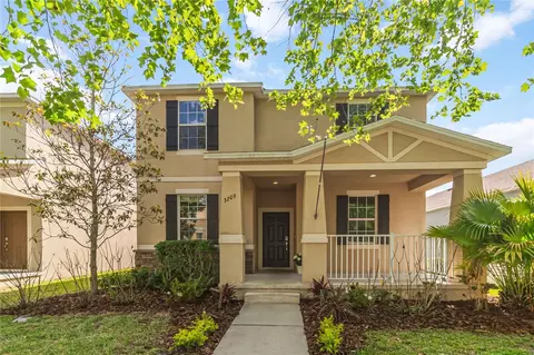 Exterior - 3209 Bayflower Ave, Saint Cloud, FL 34773 photo 2 of 11