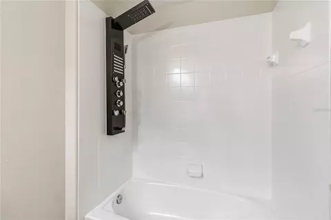 Bath - 3209 Bayflower Ave, Saint Cloud, FL 34773 photo 6 of 6