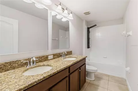 Bath - 3209 Bayflower Ave, Saint Cloud, FL 34773 photo 5 of 6