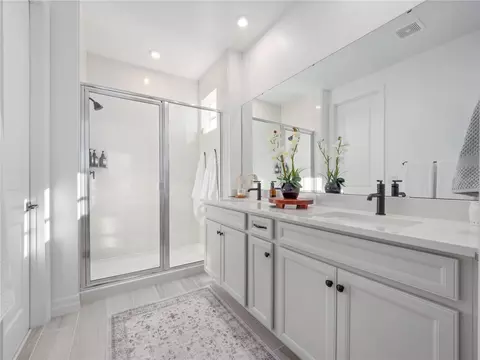 Bath - 7484 Estuary Lake Loop, Celebration, FL 34747 photo 2 of 3