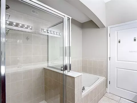 Bath - 1231 Wright Cir #308, Celebration, FL 34747 photo 3 of 6