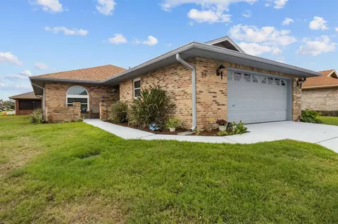 416 Barbados Cir, Lakeland, FL 33803