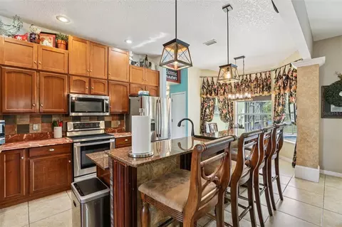 Kitchen - 3954 Mcclelland Rd, Saint Cloud, FL 34772 photo 4 of 5