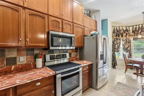 Kitchen - 3954 Mcclelland Rd, Saint Cloud, FL 34772 photo 1 of 5