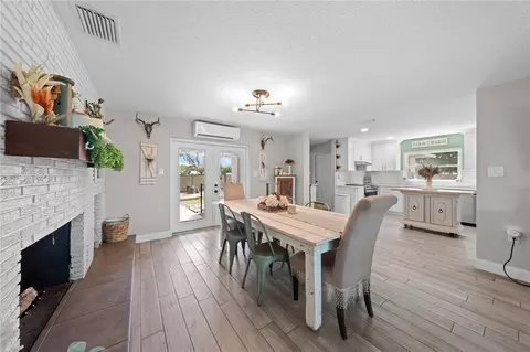 Dining - 4420 Quail Roost Rd, Saint Cloud, FL 34772 photo 5 of 5