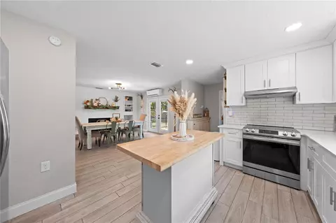 Kitchen - 4420 Quail Roost Rd, Saint Cloud, FL 34772 photo 3 of 6