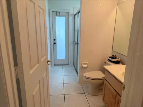 Bath - 1043 Chamberlin Trl, Saint Cloud, FL 34772 photo 2 of 3