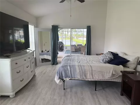 Bedroom - 1043 Chamberlin Trl, Saint Cloud, FL 34772 photo 2 of 4