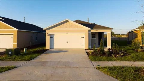 1779 Post Oak Dr, Davenport, FL 33837