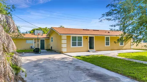4325 Lake Ave, Kissimmee, FL 34746
