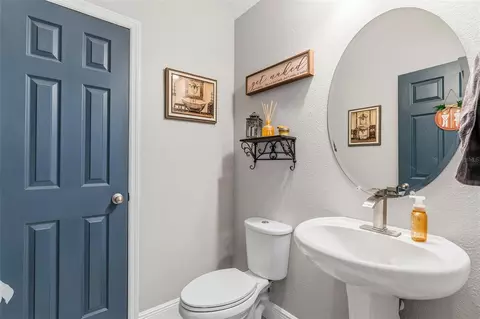 Bath - 3481 Middlebrook Pl, Saint Cloud, FL 34773 photo 1 of 6