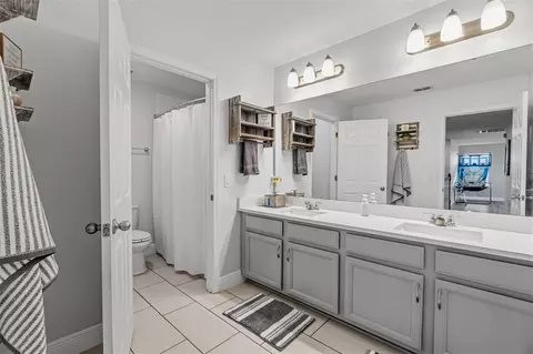 Bath - 3481 Middlebrook Pl, Saint Cloud, FL 34773 photo 5 of 6