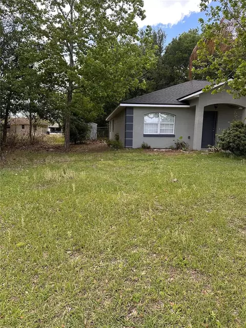 Exterior - 40 Willow Run, Ocala, FL 34472 photo 7 of 12