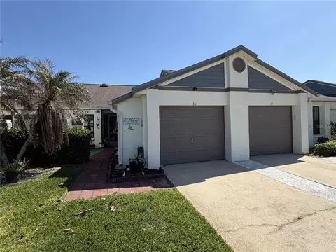 36 Lakepointe Cir, Kissimmee, FL 34743