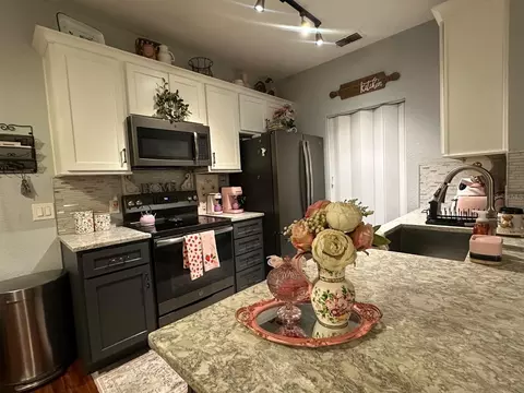 875 Grand Regency Pt #203, Altamonte Springs, FL 32714