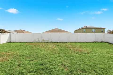 Exterior - 5636 Westerly Breeze Pl, Saint Cloud, FL 34771 photo 4 of 9