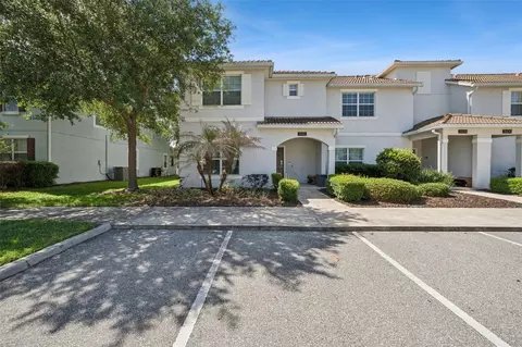 1610 Moon Valley Dr, Davenport, FL 33896
