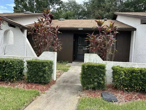 Exterior - 3613 Bay Ct, Saint Cloud, FL 34769 photo 2 of 5
