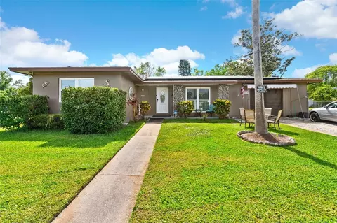 1566 Providence Blvd, Deltona, FL 32725
