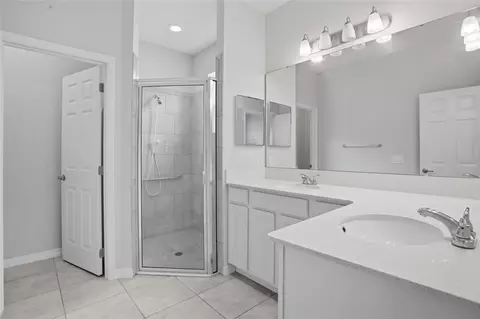 Bath - 1841 Overcup Ave, Saint Cloud, FL 34771 photo 1 of 3