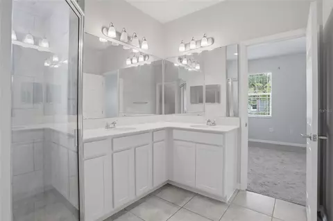Bath - 1841 Overcup Ave, Saint Cloud, FL 34771 photo 2 of 3