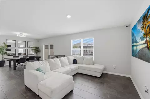 Living - 2935 Turnstone Run, Saint Cloud, FL 34773 photo 1 of 2