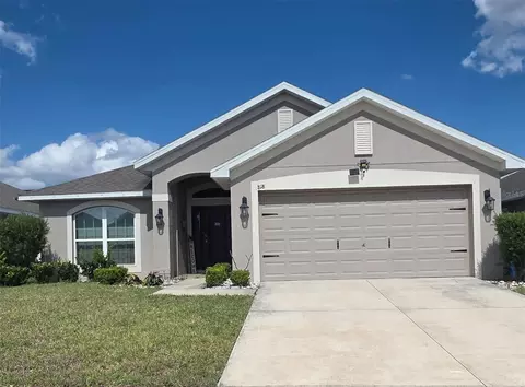 818 Landmark Hills Dr, Haines City, FL 33844