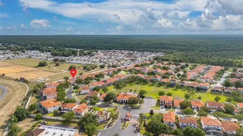 View/Area - 141 Summer Place Loop, Clermont, FL 34714 photo 8 of 9